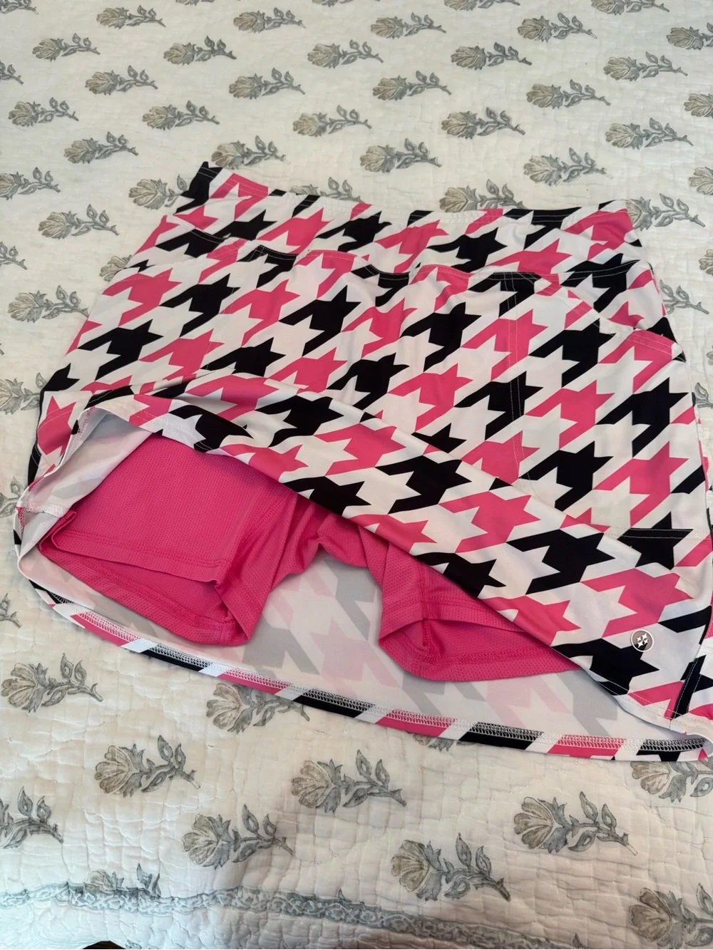 Loudmouth golf sweet